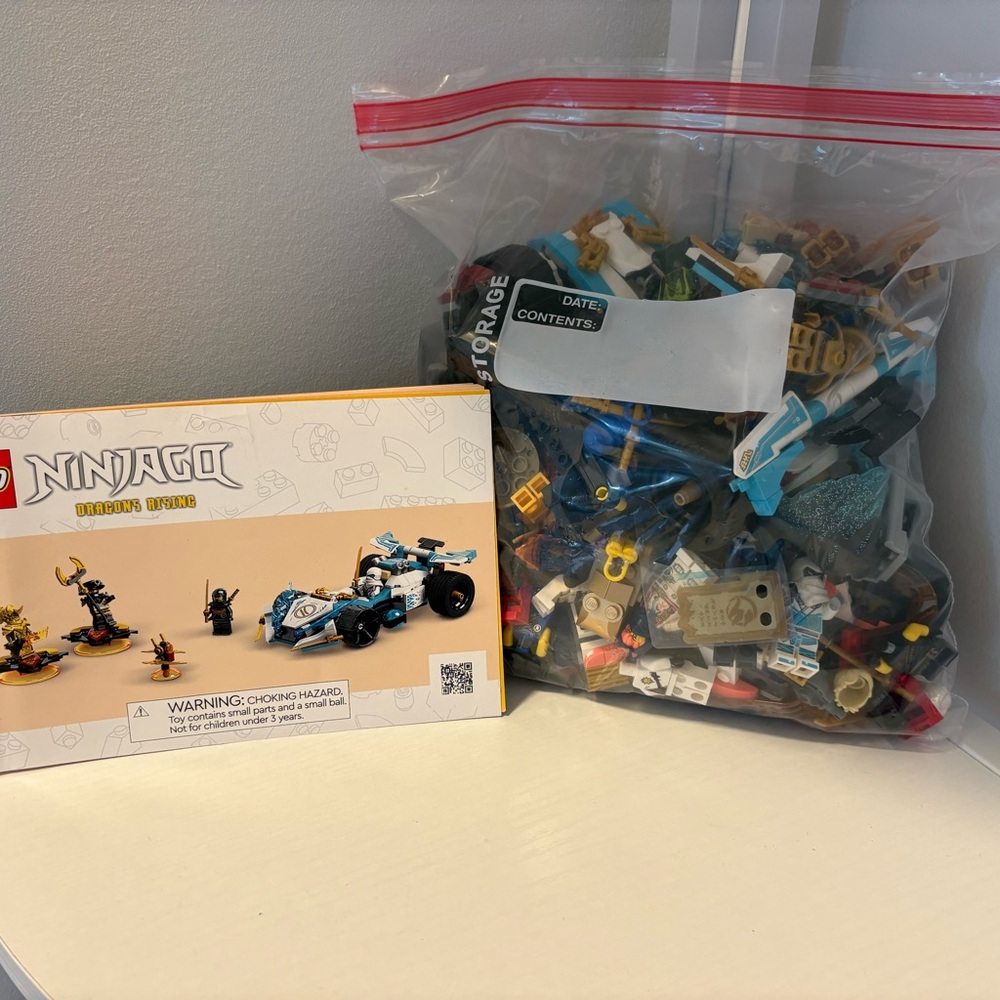 LEGO lot of Ninjago pieces - Picture 2 of 3